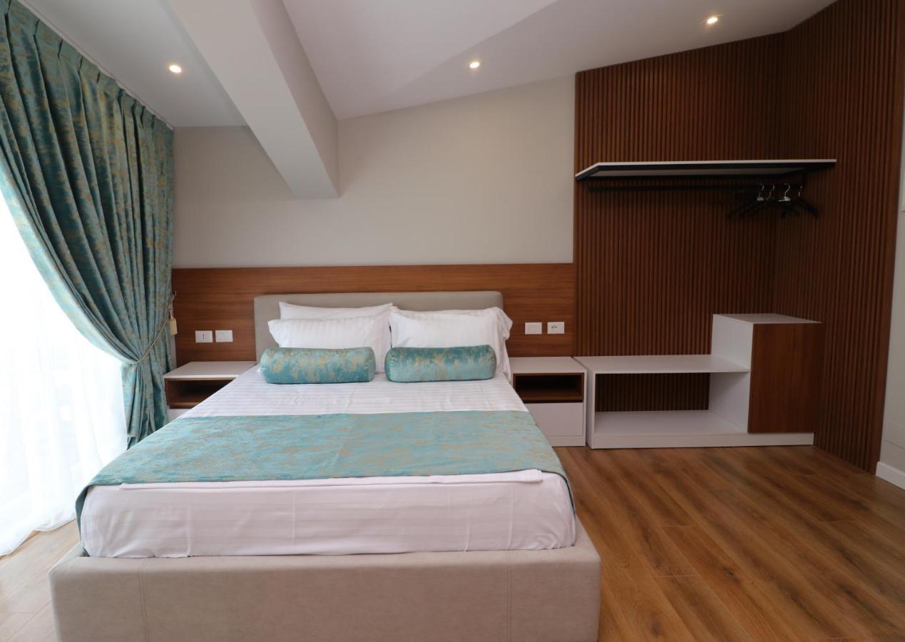 Vila Elarad Vlorë Esterno foto